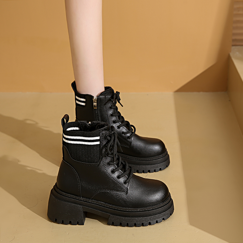 Sepatu Botel Wanita Model Hak  - Women'S Fashion Korea ulasan dan harga